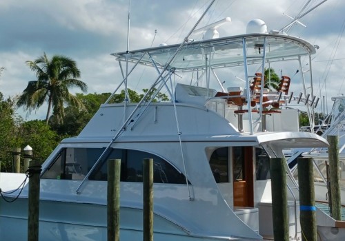 Outboard Repair And Maintenance In Vero Beach, FL: The Next Step After Your Used Boat Purchase